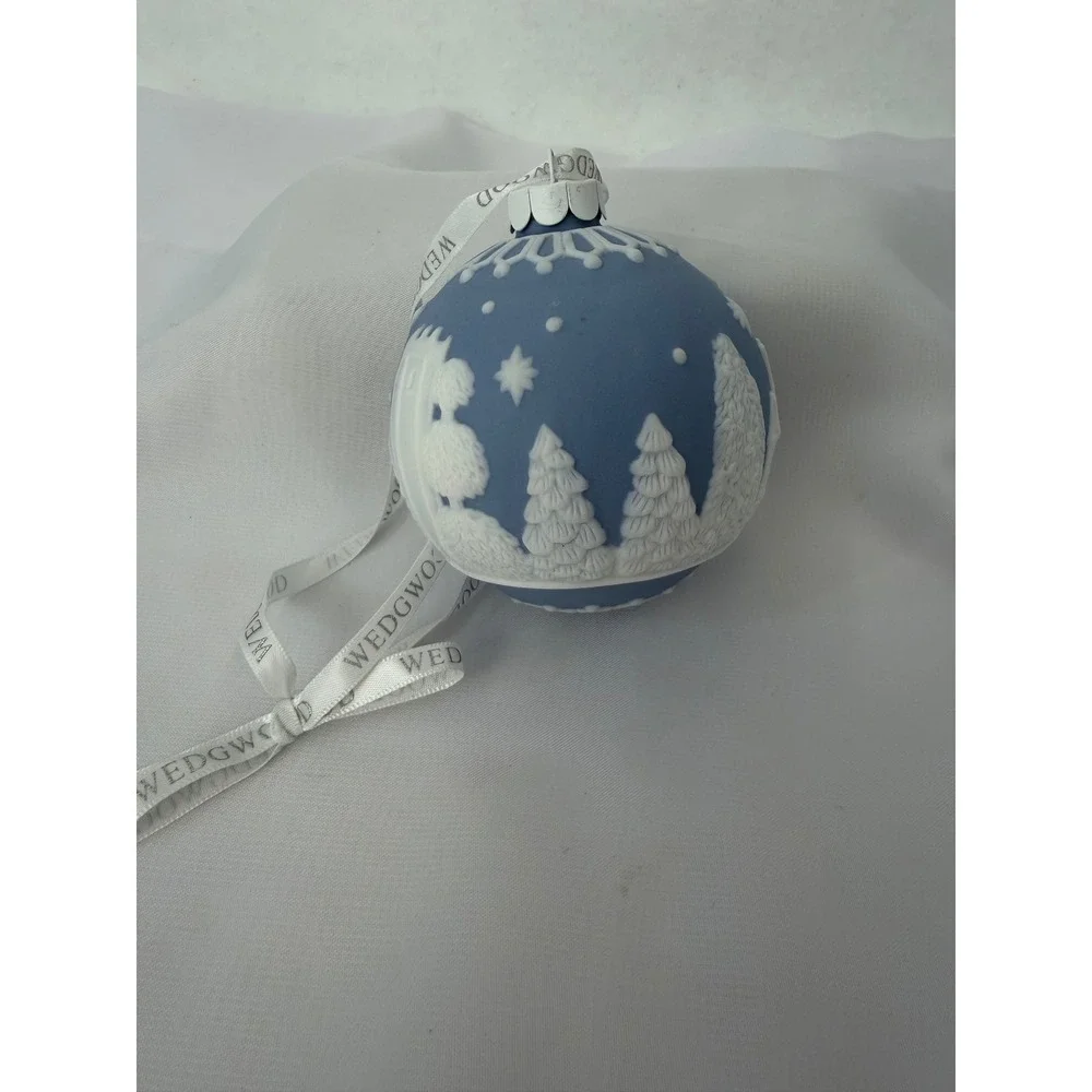 Wedgwood Jasperware Blue White Winter Scene Christmas Ball Ornament Bauble